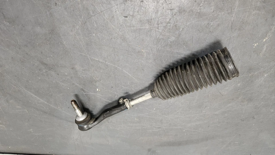 ✅ OEM BMW E88 E90 E93 TRACCIÓN TRASERA PASAJERO LADO DERECHO BARRA DE AMARRE INTERIOR EXTERIOR CON BOTA Foto 2 de 4