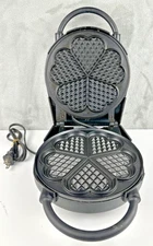 VillaWare Perfect Waffler Professional 7" Heart Shaped Waffle Maker V3100 TESTED
