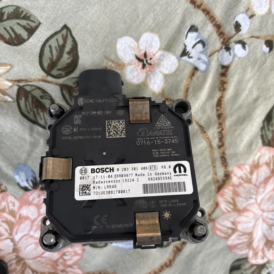 Módulo de control de velocidad adaptativo delantero 68248539AE para Jeep Compass 2017-2018 2,4 L Foto 2 de 2