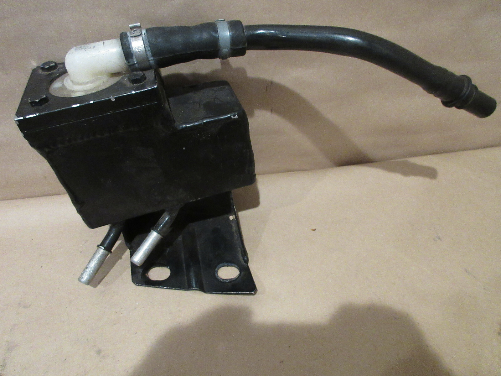 Ferrari 360 Spider - RH Disareator / Vapor Separatore  P/N 186425
