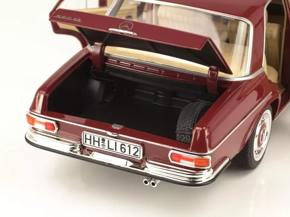 NOREV 1968 MERCEDES BENZ 280 SE SEDAN (W108) DARK RED 1:18 NOREV 1968 MERCEDES BENZ 280 SE SEDAN (W108) DARK RED 1:18