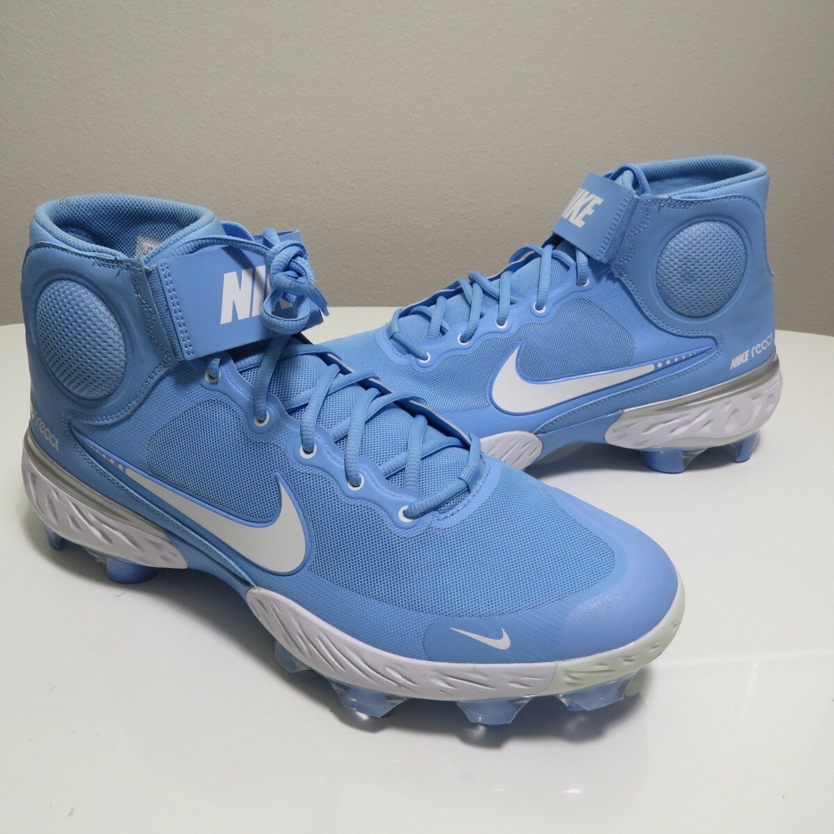 Nike Alpha Huarache 3 Mid MCS UNC Carolina Baseball Cleats CZ4455