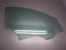 Türscheibe Fenster vorne rechts MERCEDES C-KLASSE W205 A2057253800 (332) Türscheibe Fenster vorne rechts MERCEDES C-KLASSE W205 A2057253800 (332)