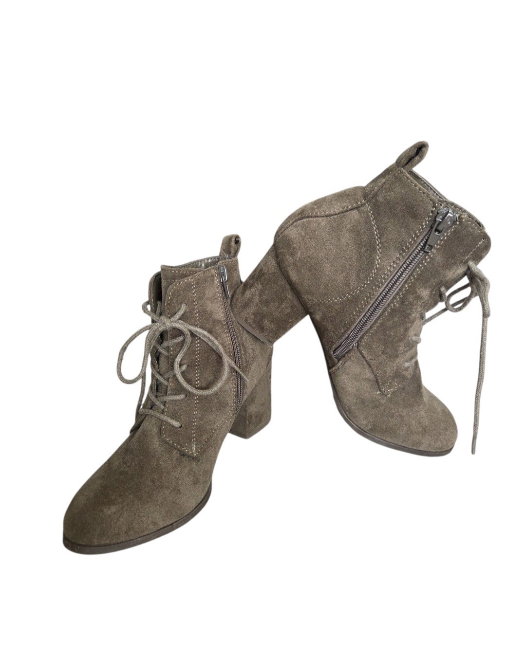 Madden Girl Womens Dark Taupe Round Toe Ankle Boots Sz 7 Lace Up Faux Suede NEW