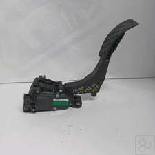 Pedale acceleratore  VOLKSWAGEN GOLF (1J) 1.8 20V Turbo (132Kw)GTI 9c2449