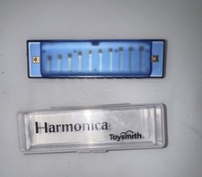 TOYSMITH HARMONICA TRANSLUCENT BLUE IN CASE