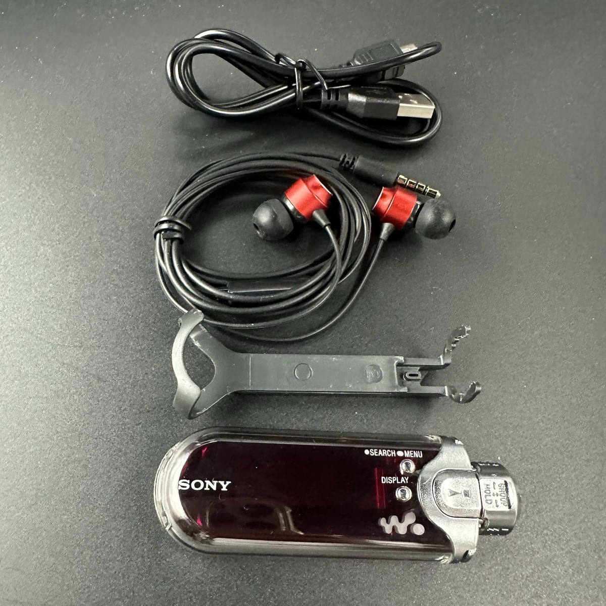 SONY NW-E407 Net Work Walkman MP3 Player 1GB Red Fully Tested New