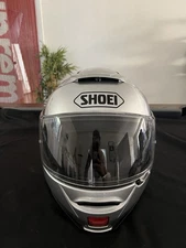 SHOEI NEOTEC 2 helmet Large silver Flip Visor Excellent Condition Size L
