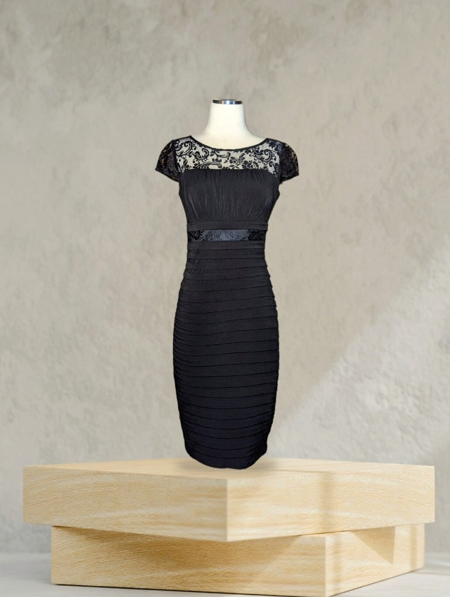green emerald velvet dress Cut Out One Shoulder Embroidery Lace Bodycon Dress, Beige / Xs main image 0