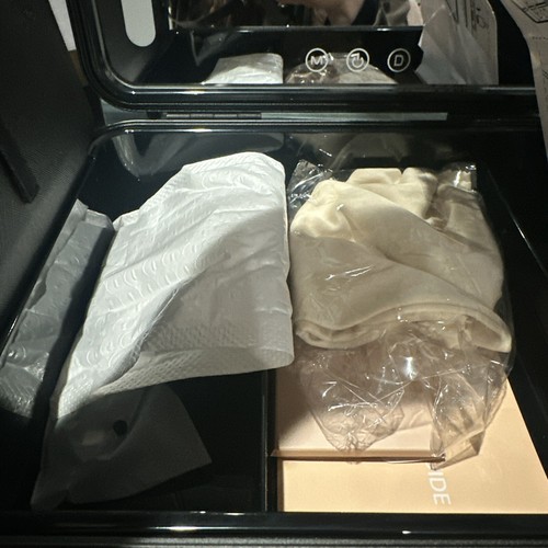 Glo Tech Beauty Train Case LED Light Mirror 5x Magnification Mini USB NEW FAST - Picture 4 of 9