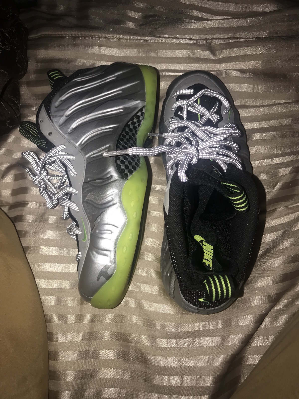 Nike foamposite One Prm Silver Camo Size 8 Nike foamposite One Prm Silver Camo Size 8