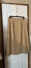 Sag Harbor Skirt Tan Size 18 Left Side Zipper. C110