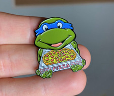 Leonardo Teenage Mutant Ninja Turtle Pizza TMNT 1.25" Enamel Pin