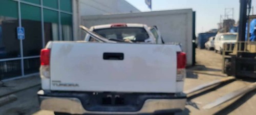 Toyota Tundra 2009-2010, equipo de audio radio, número de pieza - 861200C213 - Imagen 7 de 8