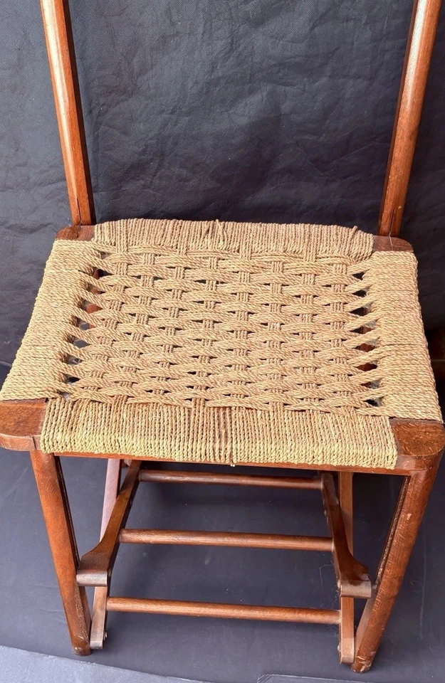 Деревянный итальянский камердинер MCM с плетеным конопляным сиденьем складное сделано в Италии латунь с автографом - Изображение 3 из 4