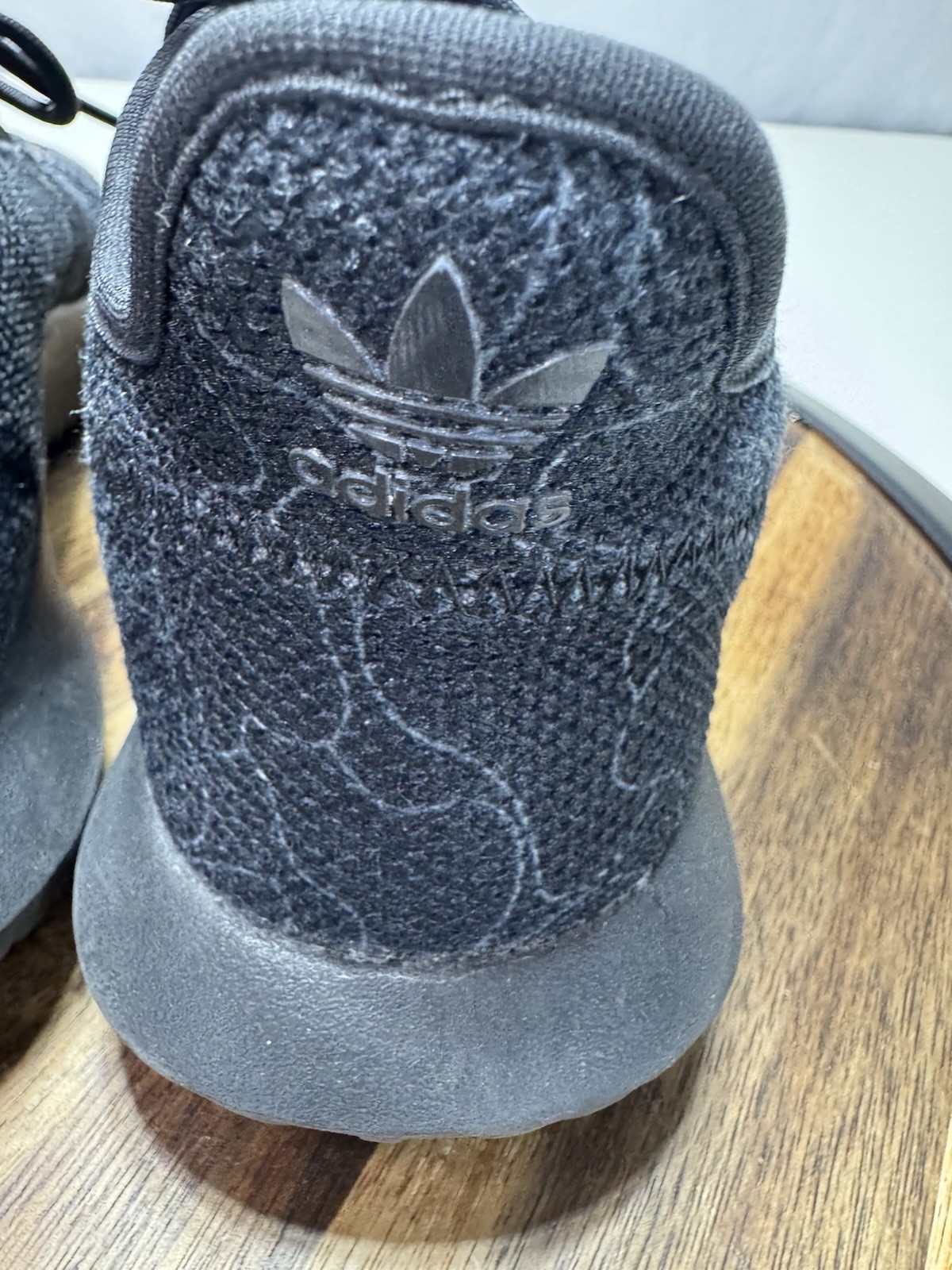 SAOLA Scarpe da corsa Adidas TG 6 Tubular Shadow da uomo nere CP8683 sneakers