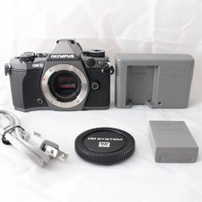 Mint, 158 shots OLYMPUS OM-D E-M5 Mark II Limited Edition mirrorless camera b