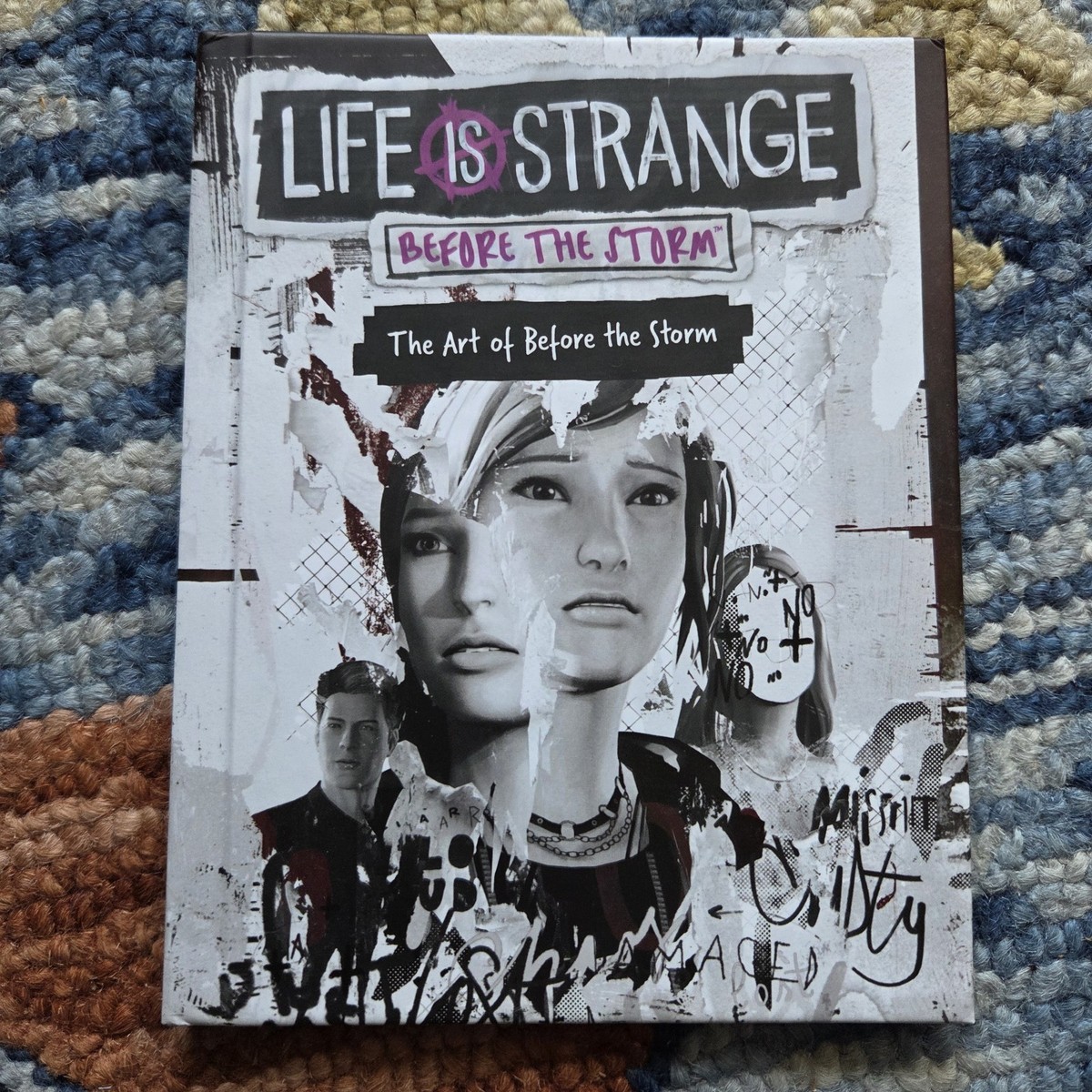 Lifeisstrange ライフイズストレンジ アートブック Amazon.co.jp: Life is Strange 限定アートブック : ホーム