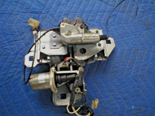 1985-92 CAMARO FIREBIRD HATCH TRUNK RELEASE PULLDOWN PULL DOWN DRIVE MOTOR GM