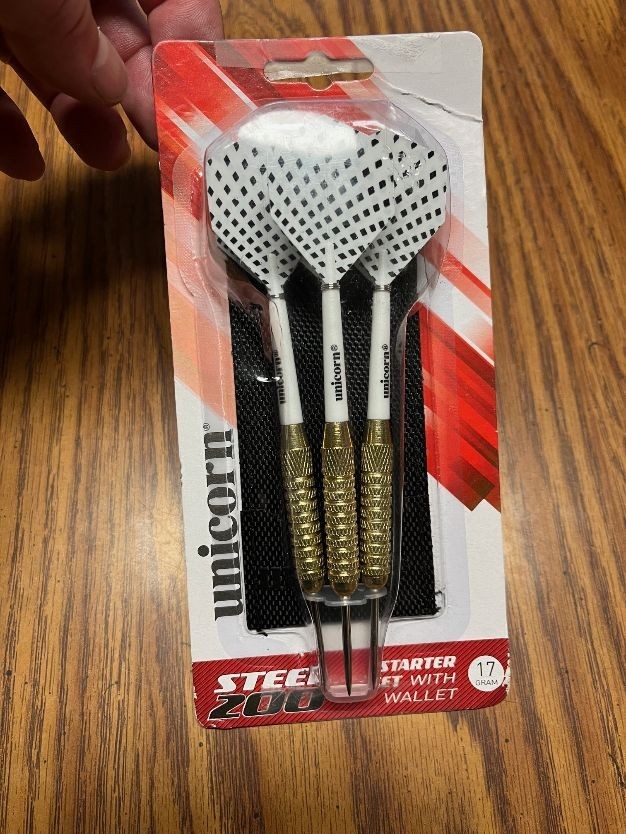 Unicorn Steel 200 Tip Darts (1 Package Set of 3 Darts)  17 Gram New