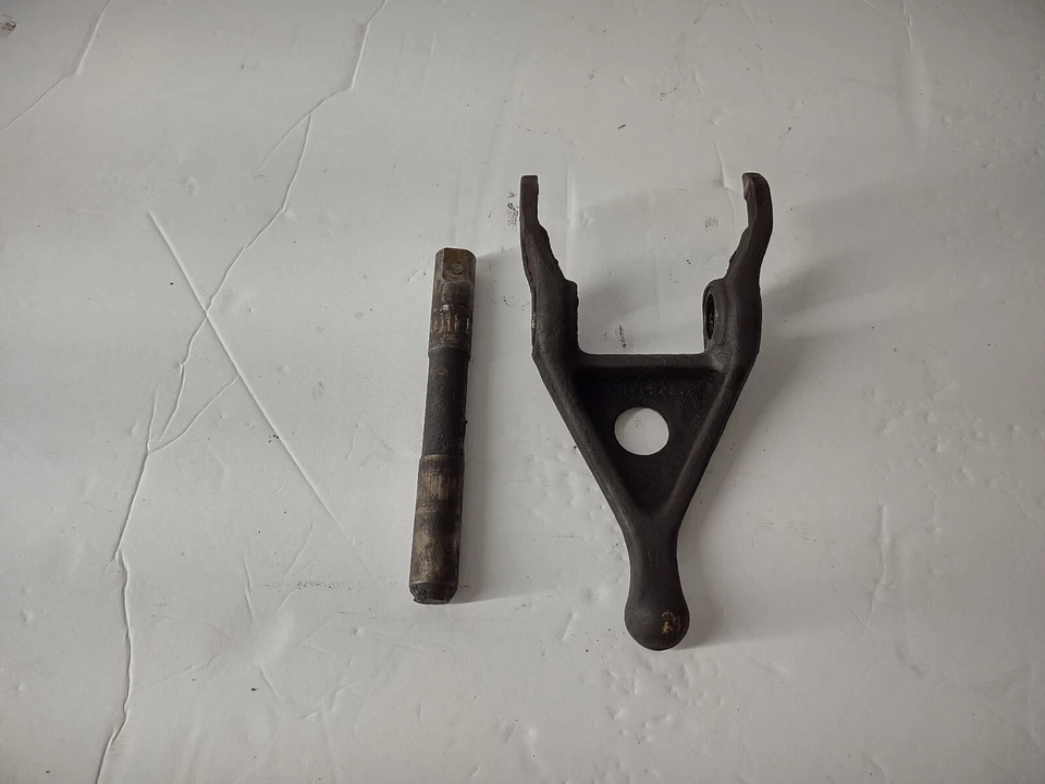 Horquilla de embrague turbo OEM Porsche 944 951 y brazo real 931 116 835 1R 85,5-91 Foto 2 de 4