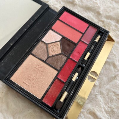 Christian Dior Christmas Coffret 2021 Palette Cosmetic Eye Shadow