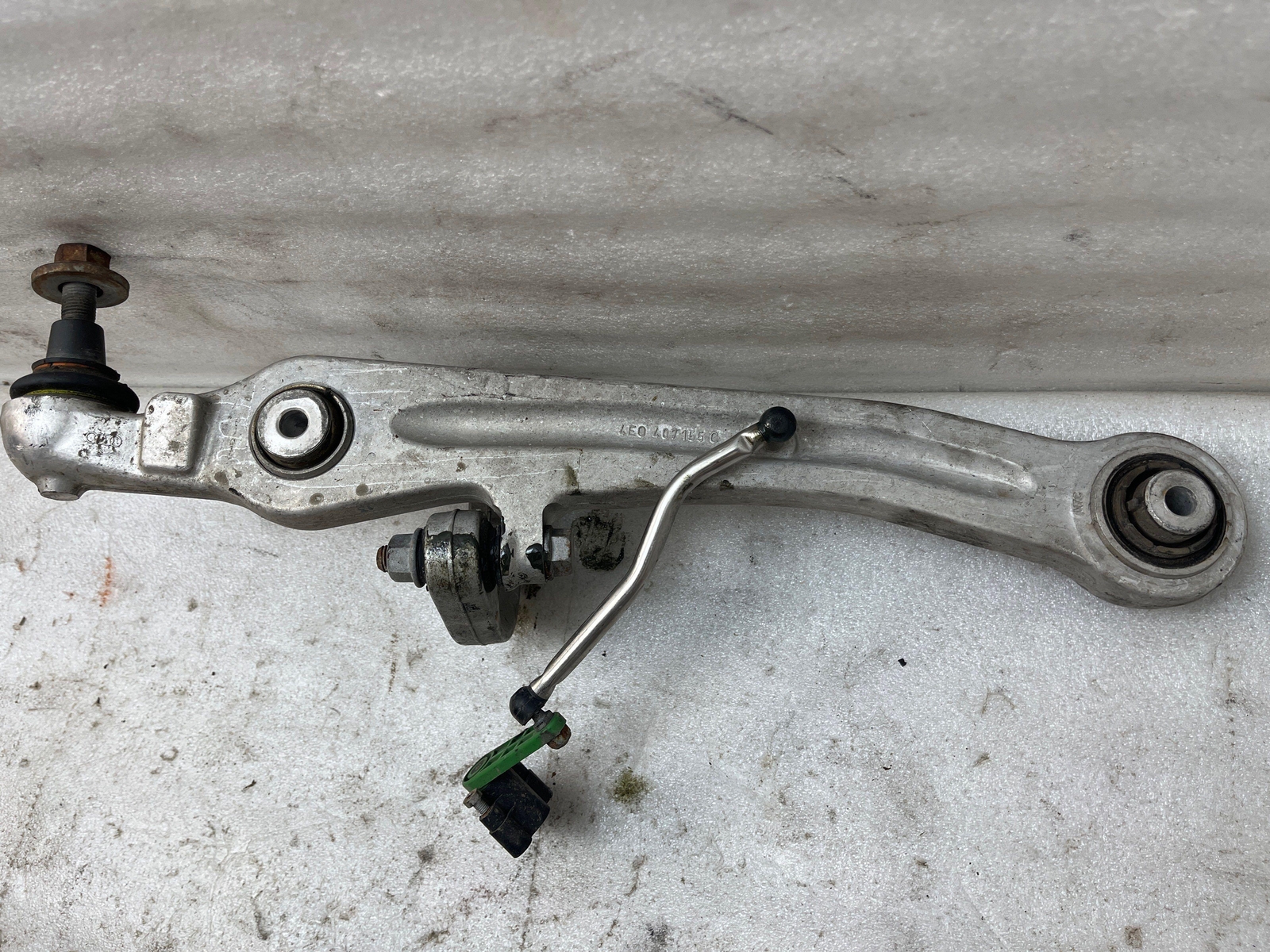 2015 BENTLEY Right Passenger Side Lower Control Arm Front P/N 4E0407155C