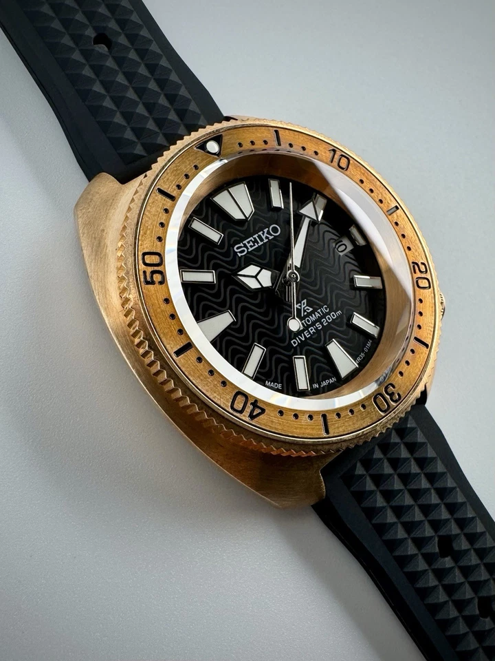 Reloj de buceo automático Seiko Turtle bronce - pátina de latón vintage Captain Willard Foto 3 de 4