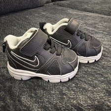 NIKE Endurance Trainer Toddler Boy's Size 2C Black Blue Sneakers 429908-007