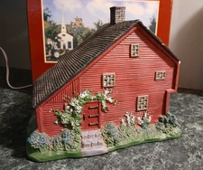 Lang and Wise Folk Art Village Red Saltbox Light Up First Edition 1996 - Chipped