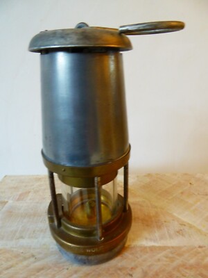 Vintage THE WOLF SAFETY Miners Lampe (Typ FS) W M Maurice, Sheffield, 1974