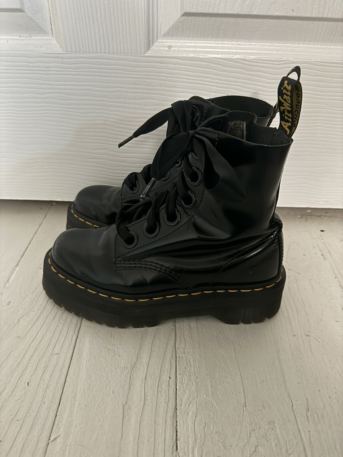 dr martens molly glitter black