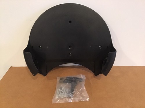 iRobot 4907 Standard Wandhalterung, unbenutzt, inkl. allem Montagematerial