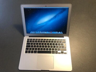 Apple MacBook Air 13" 2013 · i5 · 4GB · 128GB
