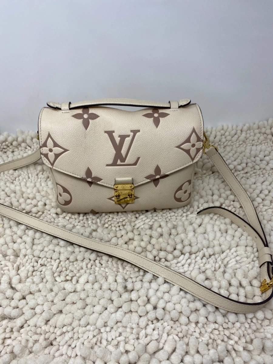 Louis Vuitton Metis Pochette Empreinte Leather Bag