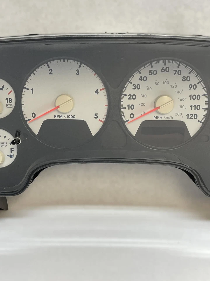 2009 DODGE RAM 4500 DIESEL SPEEDOMETER INSTRUMENT CLUSTER OEM P05172499AF MPH - Image 4 of 4