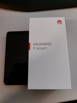 Huawei P Smart FIG-LX1, Schwarz, 32GB ROM, 3GB RAM