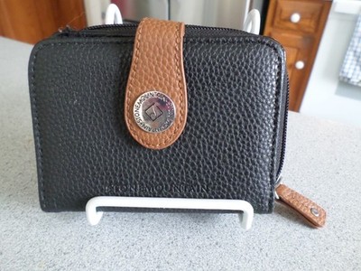 Stone Mountain Black Leather Zip Around Women's Wallet w/ Brown Accents