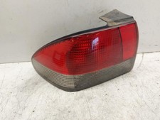 Feu arrière Saab 900