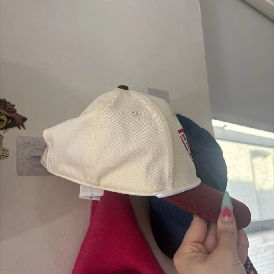 Adorable Vintage Budweiser Abercrombie And Fitch SnapBack Hat - Image 3 of 3