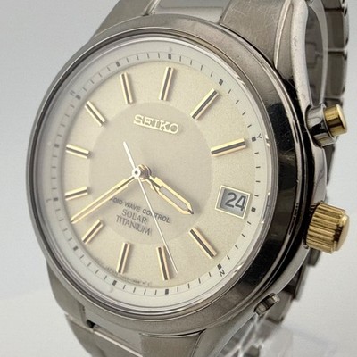 SEIKO 7B42-0AN0 Titanium Radio Solar Wristwatch
