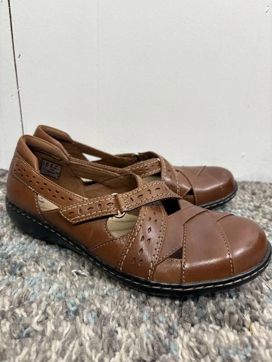Chaussures Clarks Mary Jane Marron - Pointure 7 (US) - Cuir - Occasion Très Bon État