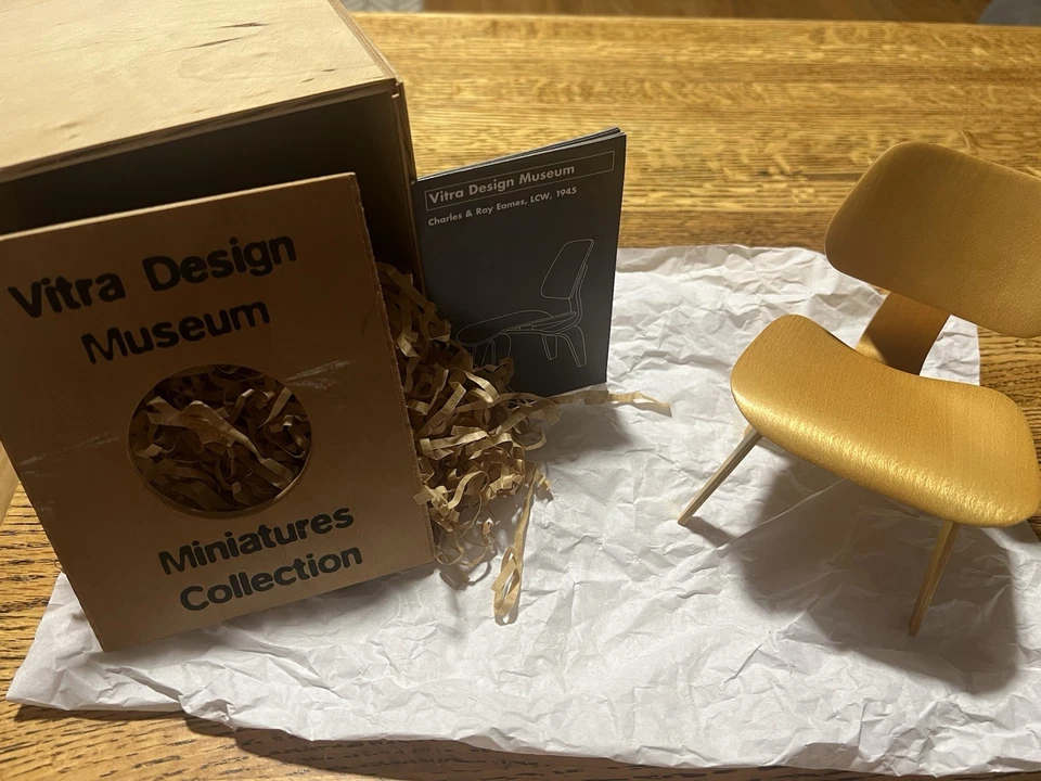 Vitra Design Museum Miniatures Collection 1:6 Scale Eames DCW 1945 - Image 2 of 4