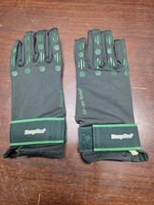 pair of Hempvana Green Relief Arthritis Gloves. New Without Box. L/XL