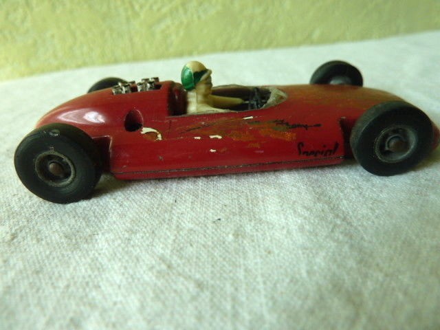 Miniature Solido 138 – Harvey Indianapolis Rouge #82 – échelle 1:43 – Neuve Dans Sa Boîte