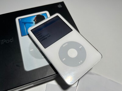 Apple iPod MA003J 159GB ホワイト 美品】 Apple iPod アイポッド 60GB MA003J/A 白 - メルカリ