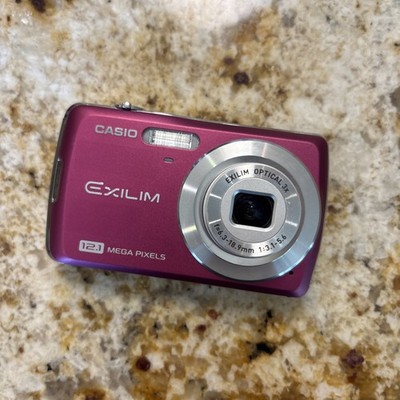 Casio EXILIM ZOOM EX-Z35 12.1MP Digital Camera - Silver for