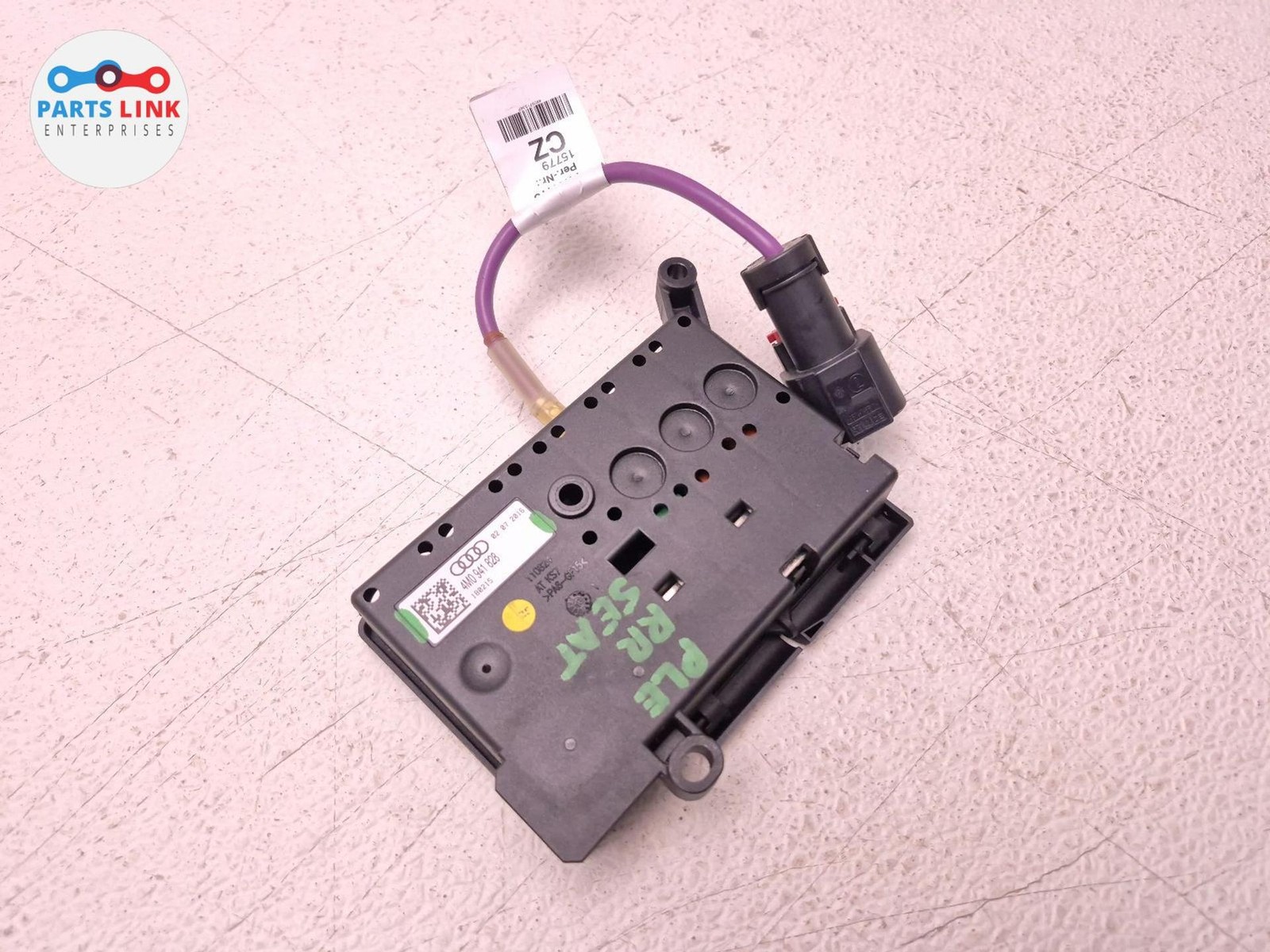 Bentley Bentayga 2016-2020 REAR+RIGHT Fuse box