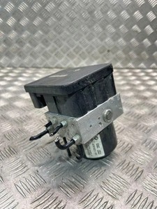 BMW 1 Cabrio E88 ABS Hydraulikblock 6787837 2.00 Petrol 105kw 2010 34931351