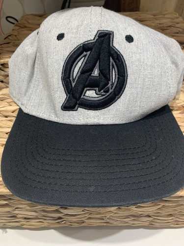 Gorra Snapback Pico Plano Algodón Gris Película 'Los Vengadores' de Marvel 2012 - Imagen 4 de 4